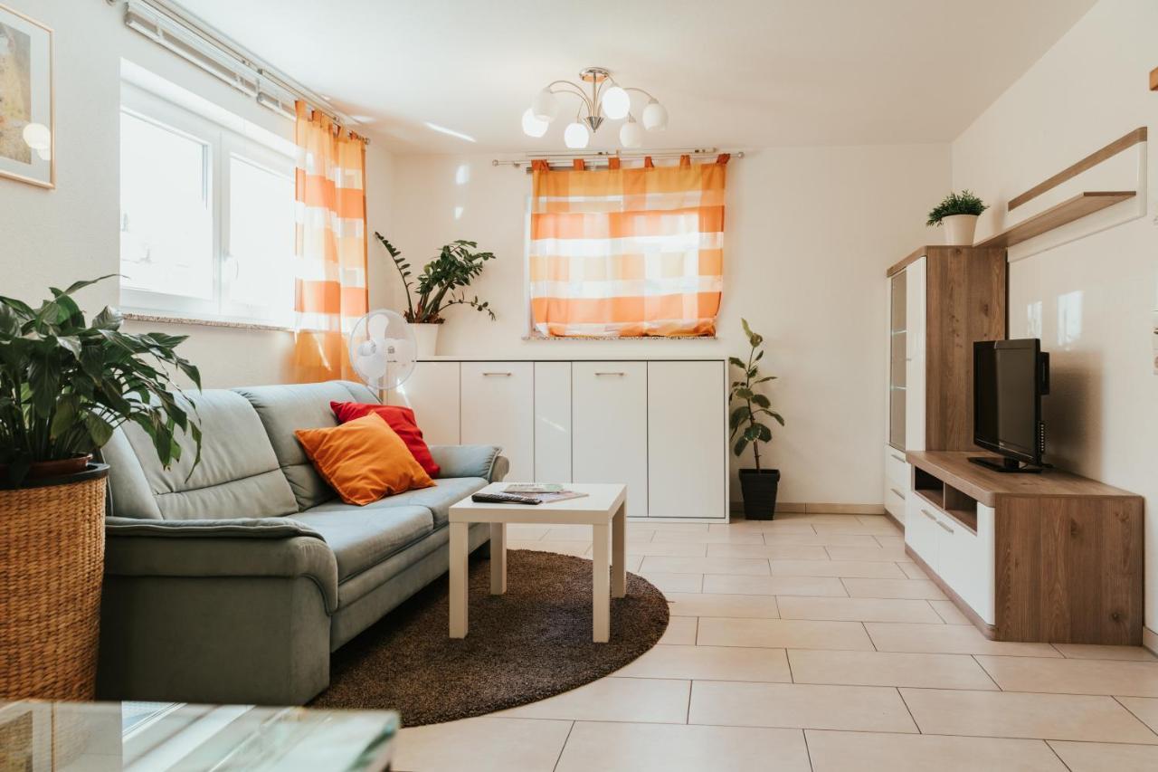 Ferienwohnung "Koehler" Am Bodensee Meckenbeuren Buitenkant foto